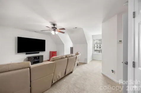 1914 Colony Line Court Charlotte NC 28210