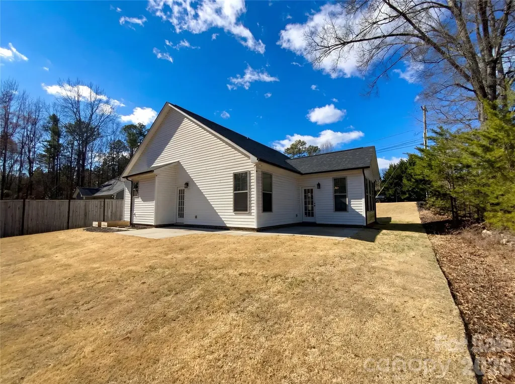 429 Old Speedway Drive NW Concord NC 28027