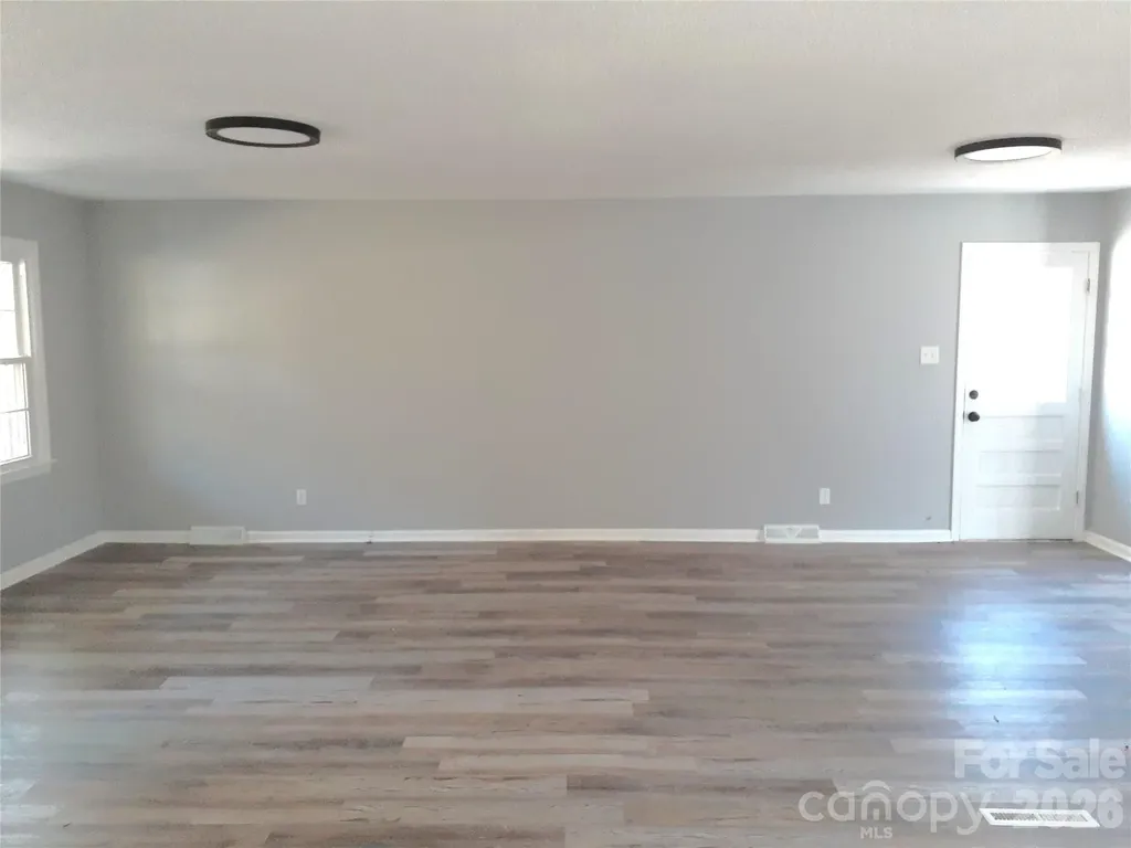 1638 W Colonial Drive Salisbury NC 28144