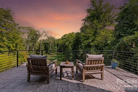 3345 Willow Oak Road Charlotte NC 28209