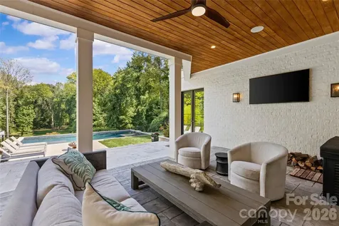3345 Willow Oak Road Charlotte NC 28209