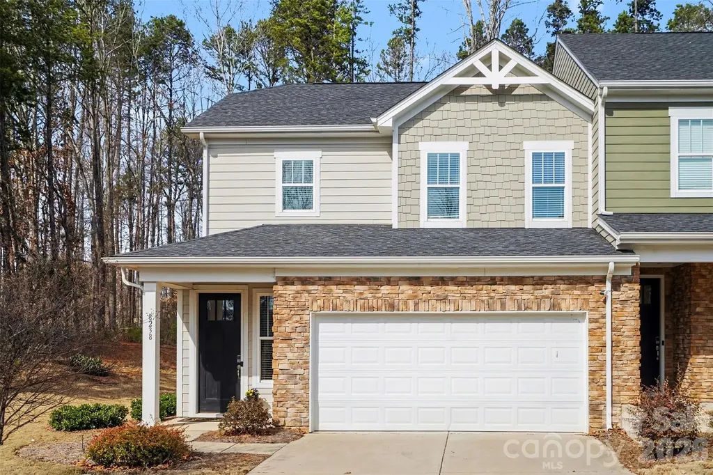 8238 Merryvale Lane Charlotte NC 28214