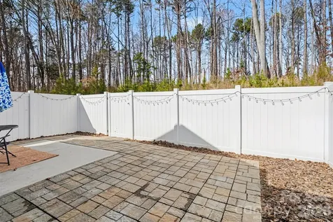 8238 Merryvale Lane Charlotte NC 28214