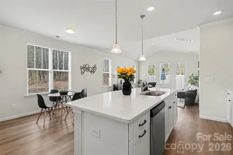 8238 Merryvale Lane Charlotte NC 28214