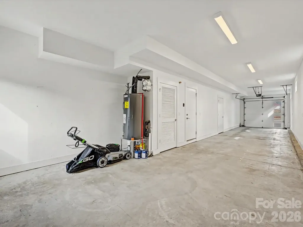139 S Bruns Avenue Charlotte NC 28208