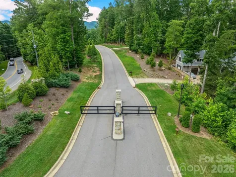 17 Hendrickson Court Candler NC 28715