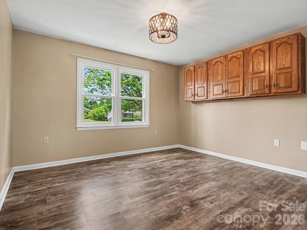3361 47th Avenue Place NE Hickory NC 28601
