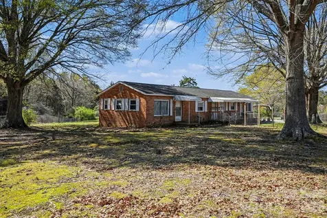 139 Blackburn Drive Grover NC 28073