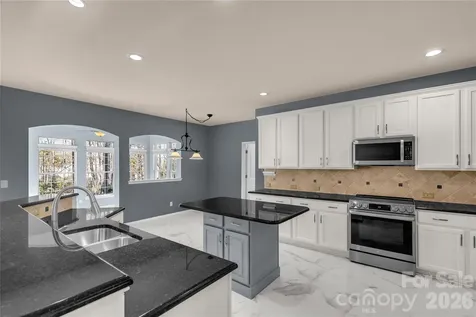 1644 Spandril Lane Fort Mill SC 29708