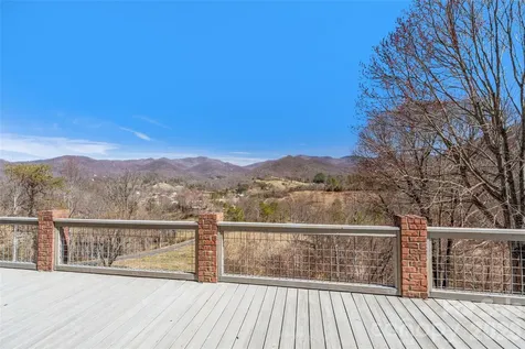 126 Hillcrest Drive Barnardsville NC 28709