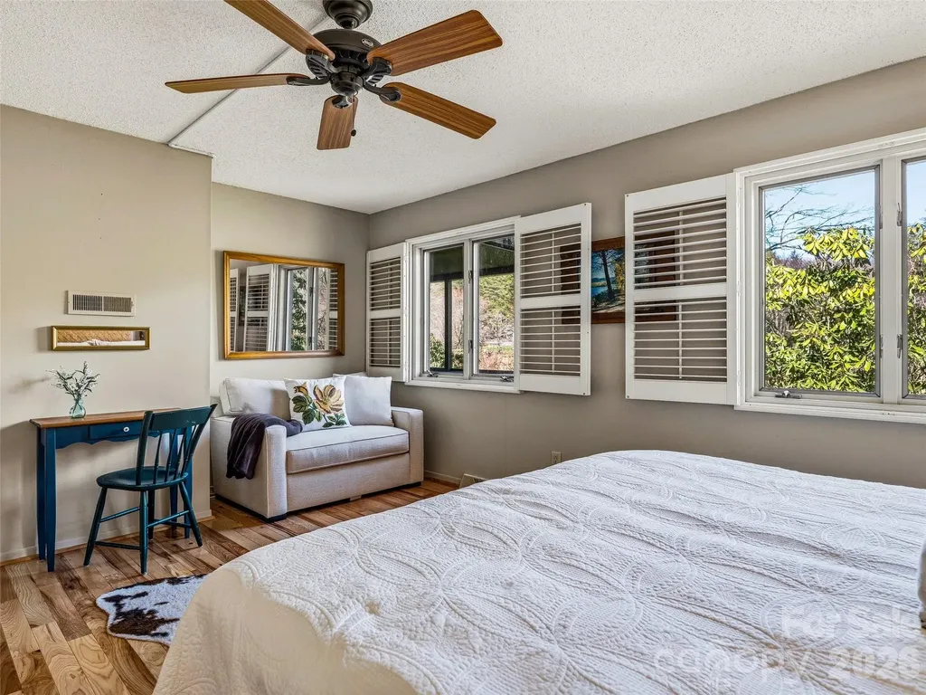23 Gold Finch Court Brevard NC 28712