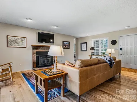 23 Gold Finch Court Brevard NC 28712