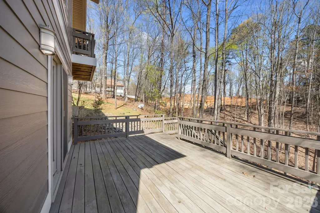 184 High Lake Drive Statesville NC 28677