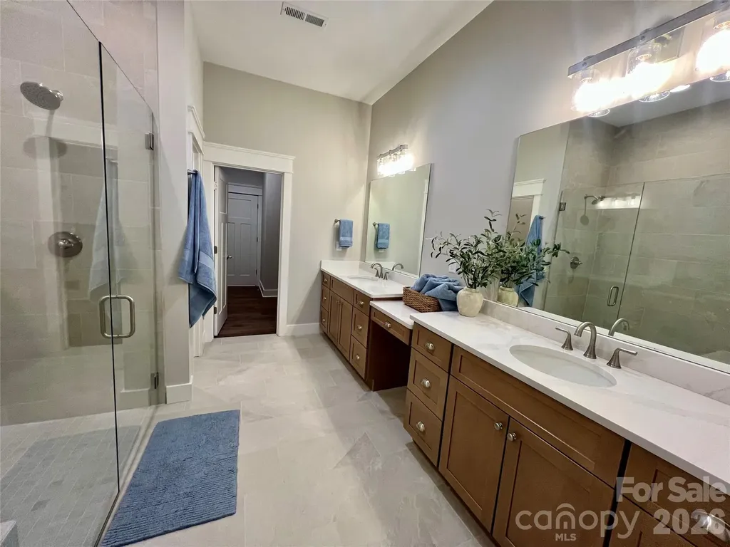 105 Chimney Chase Trail Hendersonville NC 28739