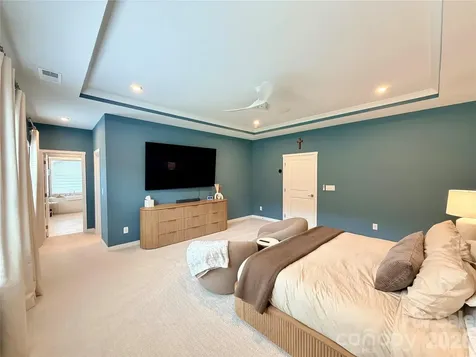 5212 Glenwalk Drive Charlotte NC 28269