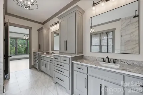 8159 Fairview Road Charlotte NC 28226