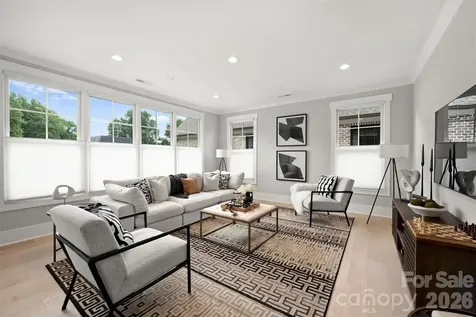 8163 Fairview Road Charlotte NC 28226