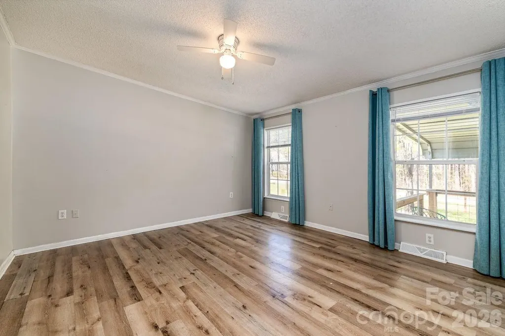 6532 Kidville Road Denver NC 28037