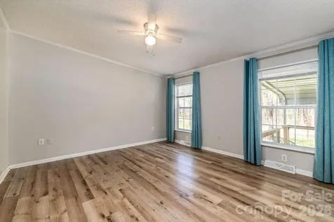 6532 Kidville Road Denver NC 28037