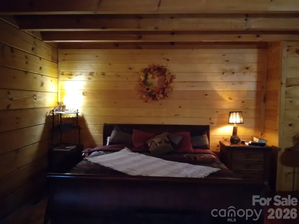 1694 Humpback Mountain Road Spruce Pine NC 28777