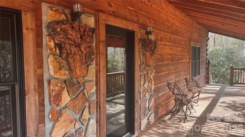 1694 Humpback Mountain Road Spruce Pine NC 28777
