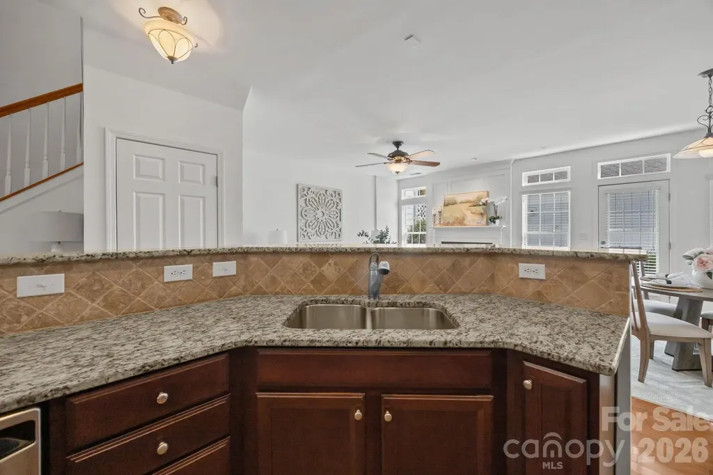 738 Naramore Street Davidson NC 28036