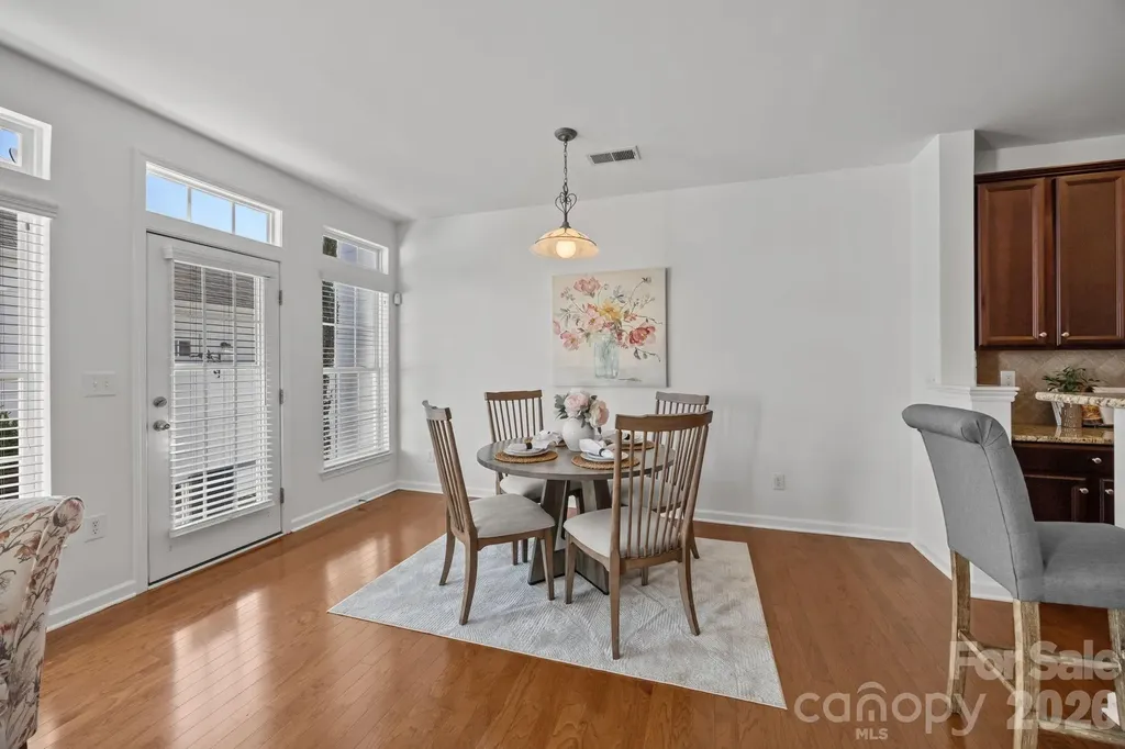 738 Naramore Street Davidson NC 28036