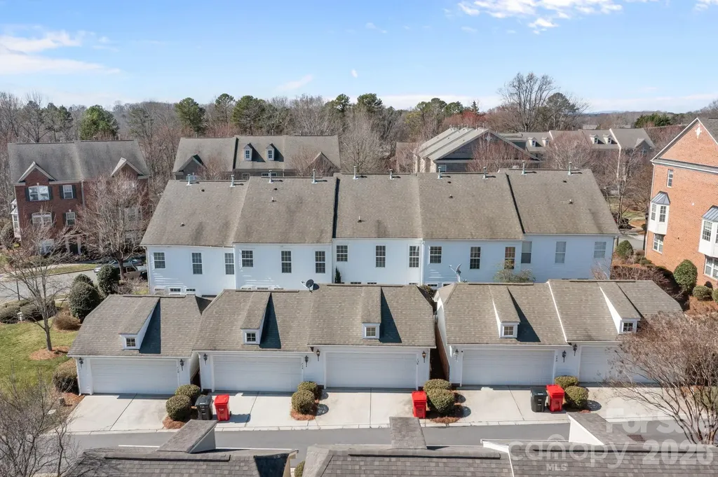 738 Naramore Street Davidson NC 28036