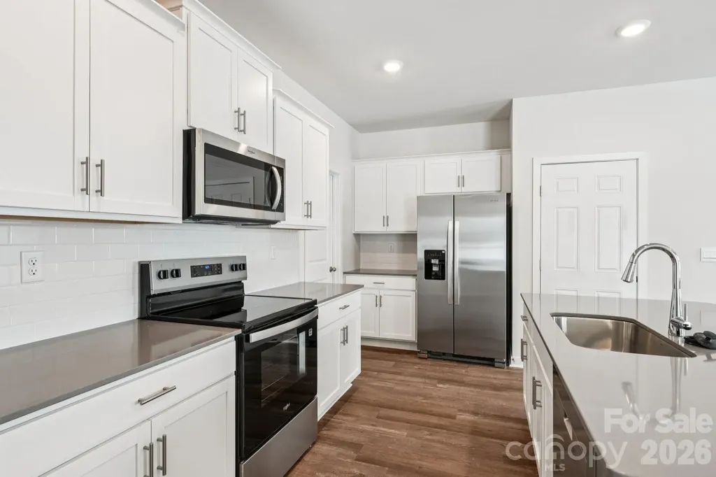 1447 Mammoth Road Hickory NC 28602