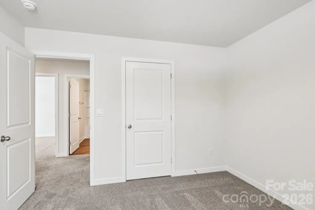 1447 Mammoth Road Hickory NC 28602