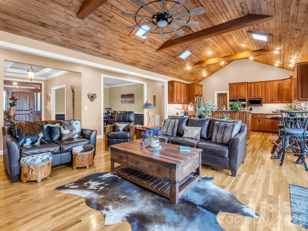 140 Mount Hebron Road Hendersonville NC 28739