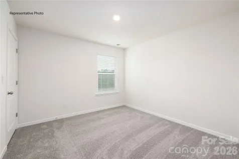 1406 Mammoth Road Hickory NC 28602