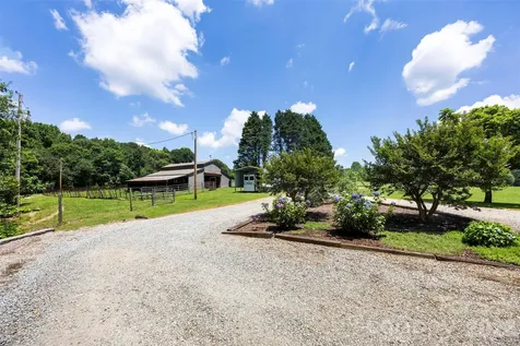 4242 John Ritchie Road Iron Station NC 28080