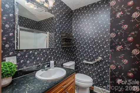 221 Lee Black Road Cherryville NC 28021