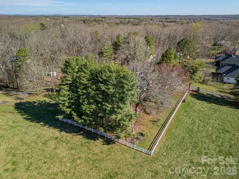 221 Lee Black Road Cherryville NC 28021