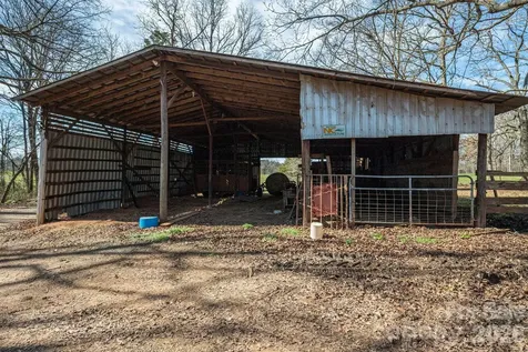 221 Lee Black Road Cherryville NC 28021