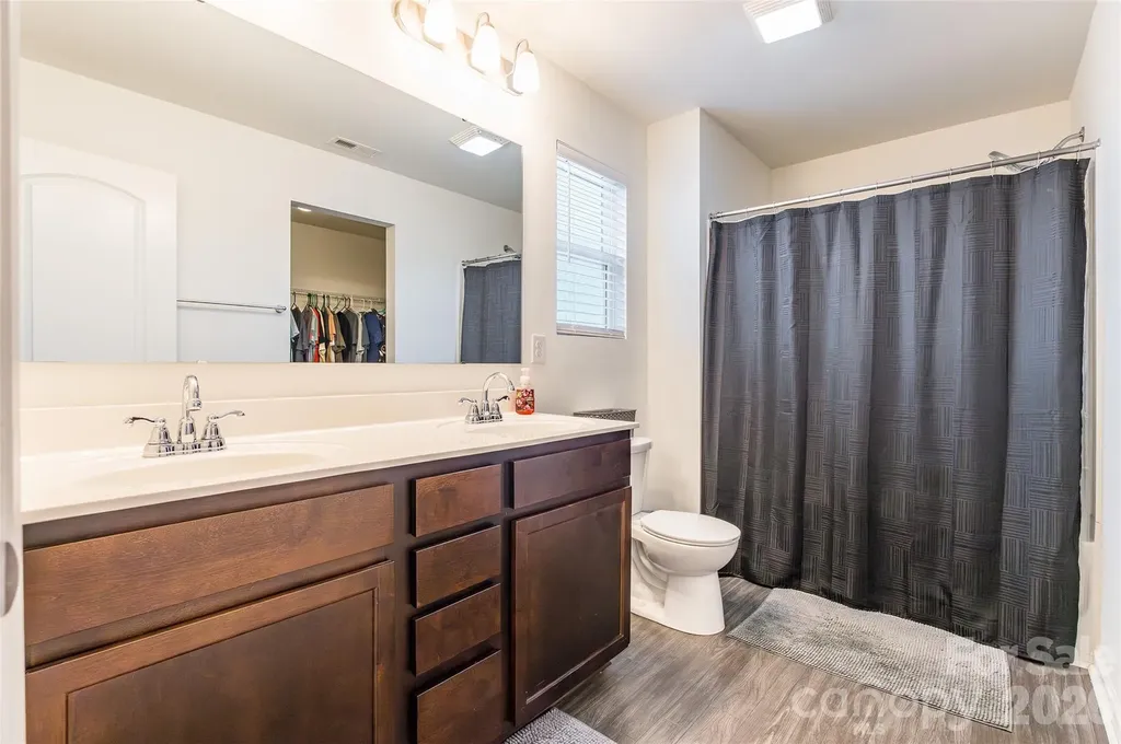 825 Georgia Oak Lane Landis NC 28088
