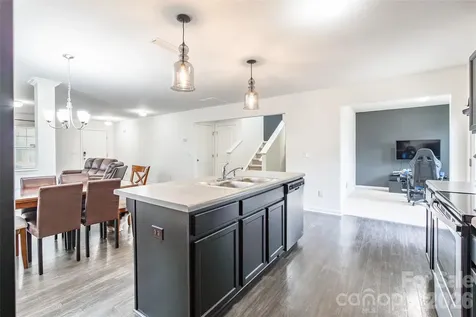 825 Georgia Oak Lane Landis NC 28088