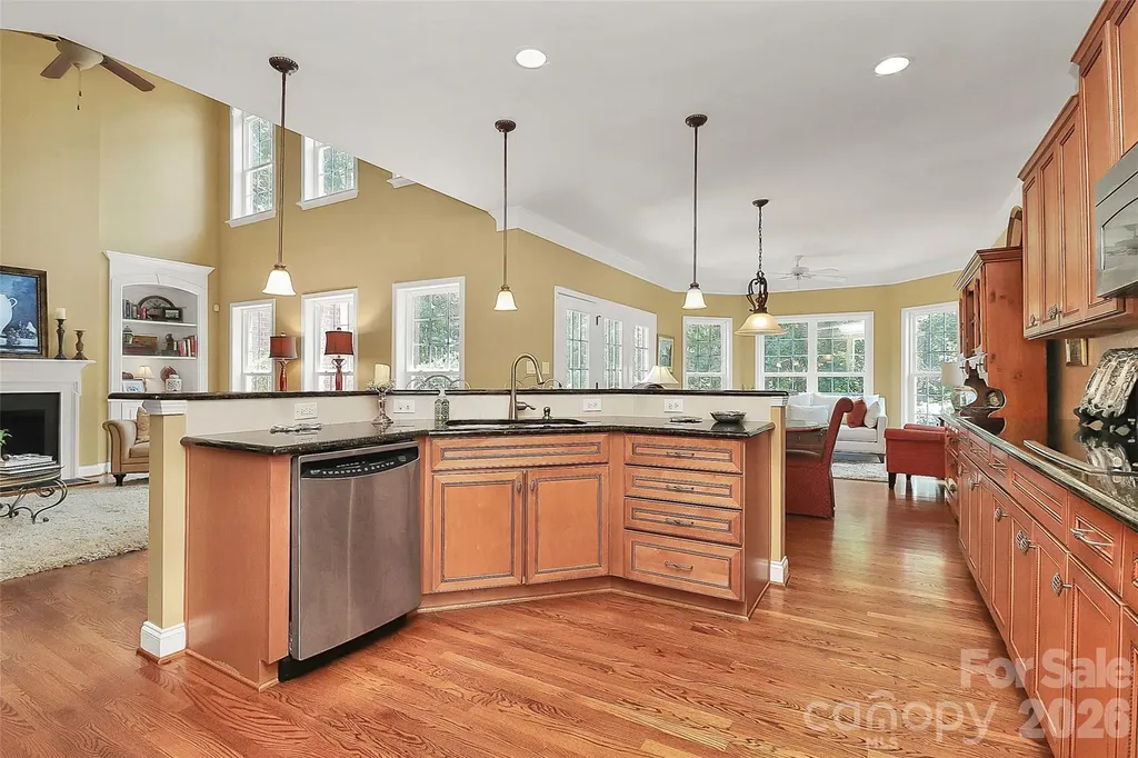 13824 Glen Abbey Drive Charlotte NC 28278