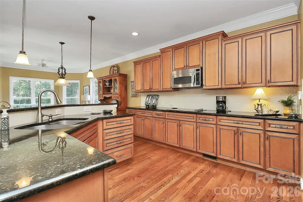13824 Glen Abbey Drive Charlotte NC 28278