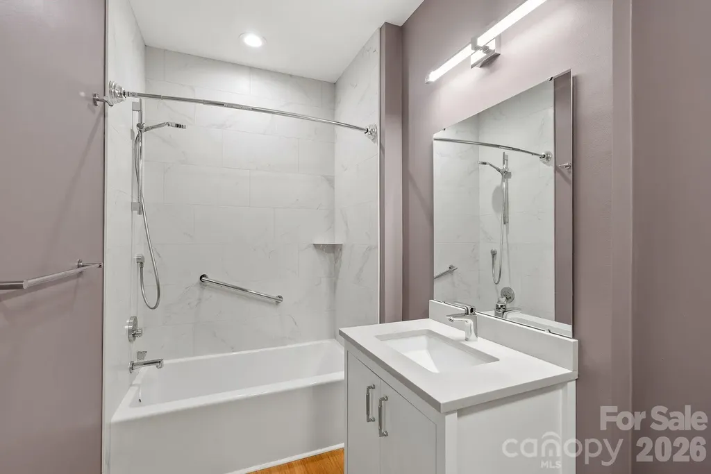 600 N Skyloft Drive Asheville NC 28801