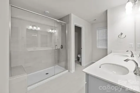 11246 Bartrams Way Charlotte NC 28278