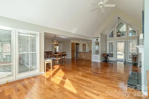 132 Broadmoor Drive Flat Rock NC 28731