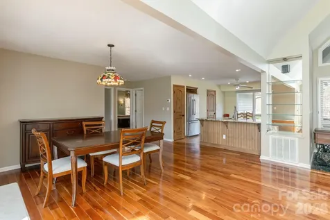 132 Broadmoor Drive Flat Rock NC 28731
