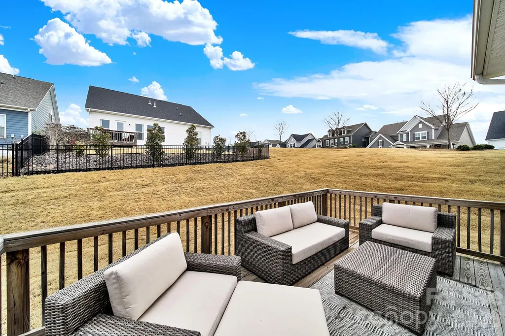 18033 Grey Mossrun Drive Charlotte NC 28278