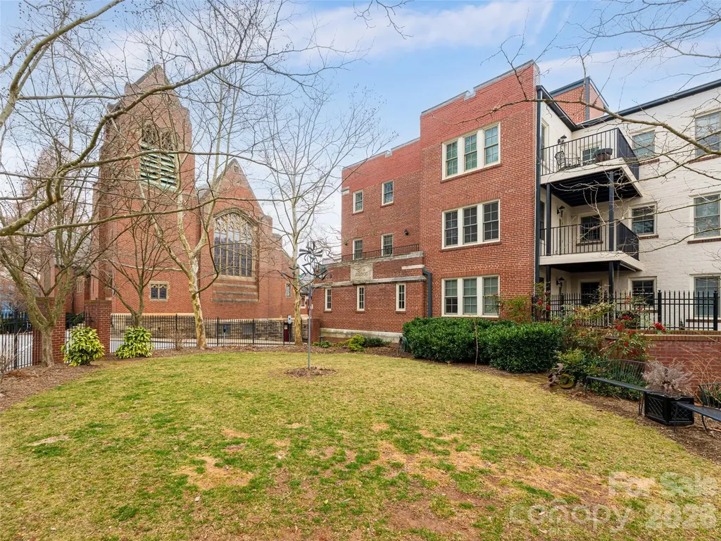 61 Church Street Asheville NC 28801
