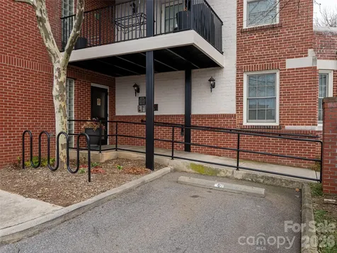 61 Church Street Asheville NC 28801