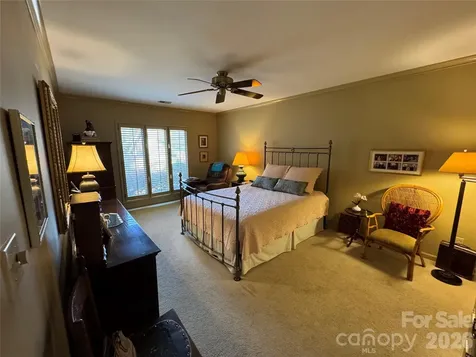 4913 Torrey Pines Court Charlotte NC 28226