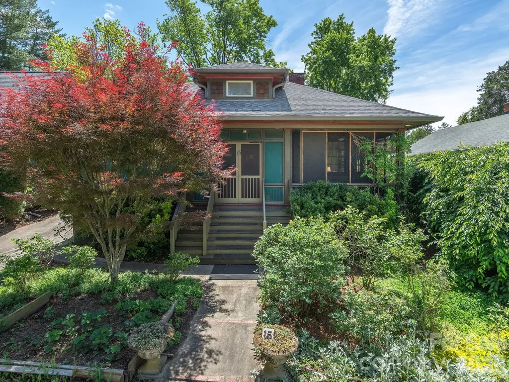 Asheville NC, 15 Hillside Street