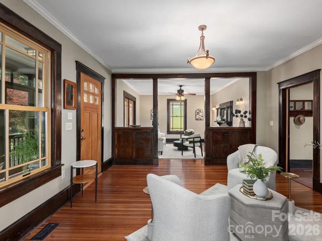 15 Hillside Street Asheville NC 28801